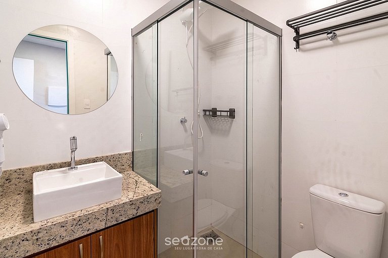 Studio c/ Varanda em Cond. c/ Piscina MSU0804