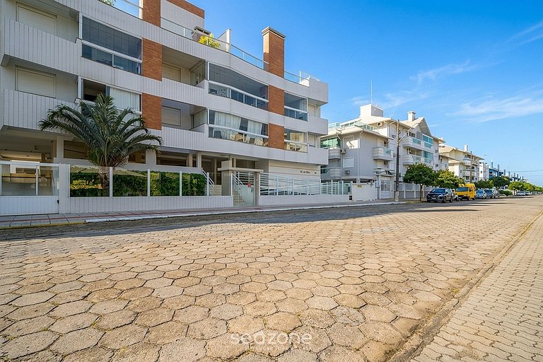 Apto. en cond. c/ piscina a 400m la playa IDP204