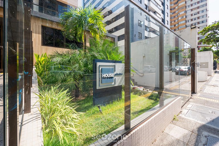 Conforto em Cond. c/ Piscina na Pituba HPA0202