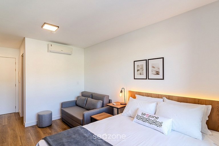 Studio c/ Varanda em Cond. c/ Piscina PSO0911