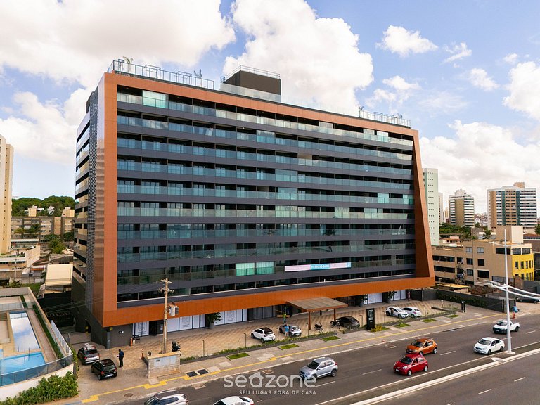 Studio c/ Varanda e Vista Mar em Cond. ARU1017