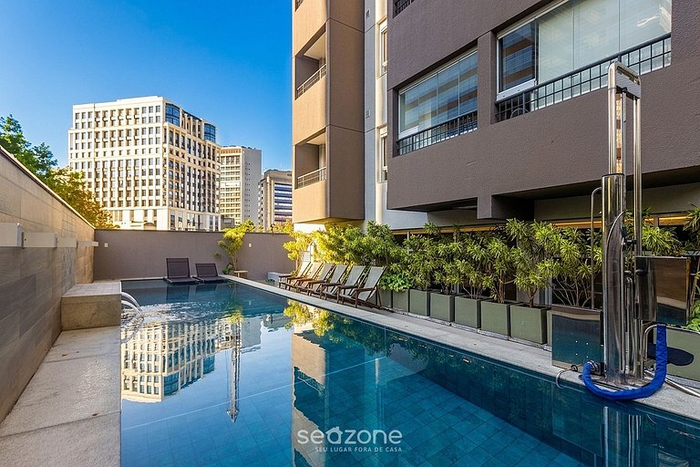 Studio c/ Varanda em Cond. c/ Piscina VBC1603