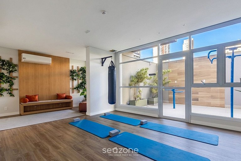 Apto. c/ Balcón en Condo. c/ Piscina VBC1603