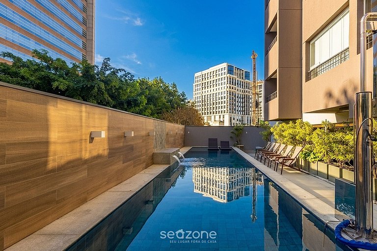 Apto. c/ Balcón en Condo. c/ Piscina VBC1603