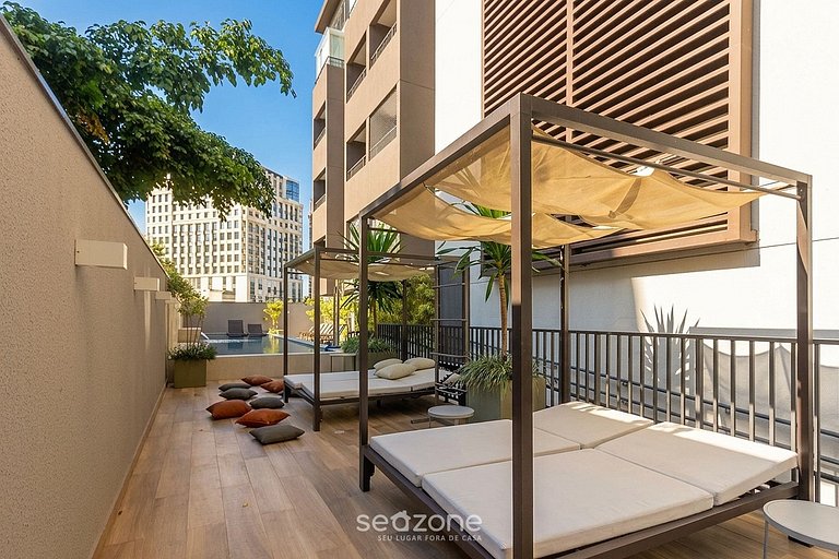 Apto. c/ Balcón en Condo. c/ Piscina VBC1603