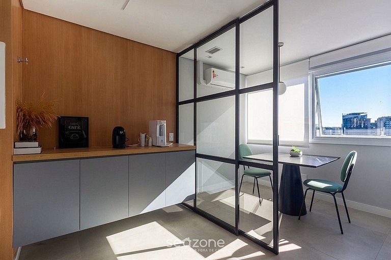 Apto. c/ Balcón en Condo. c/ Piscina VBC1603