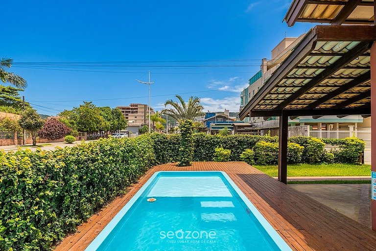 Casa con piscina privada cerca de la playa ROX0325