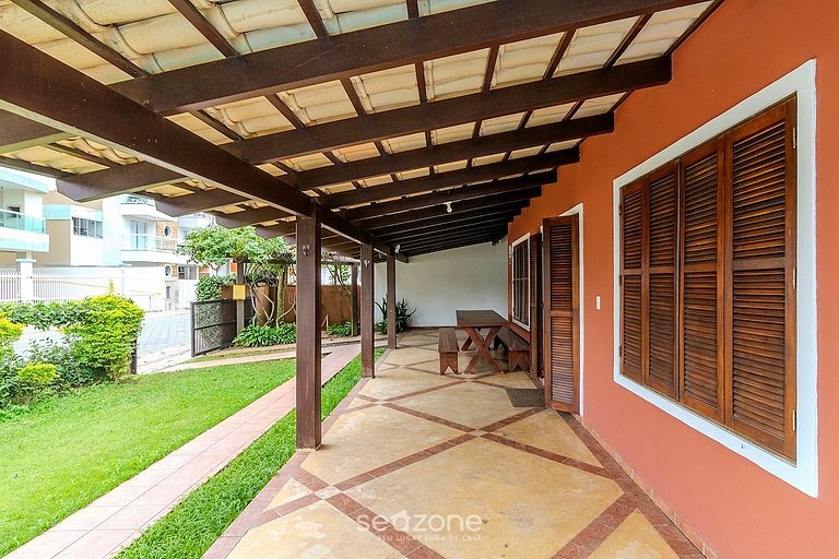 Casa con piscina privada cerca de la playa ROX0325