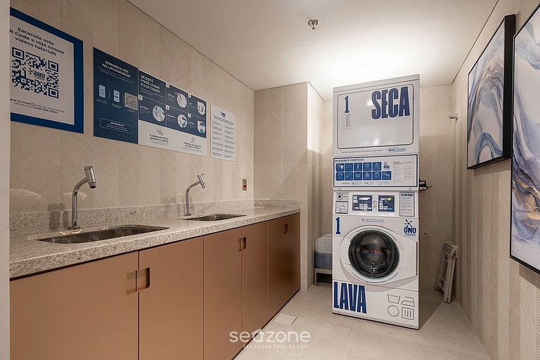 Studio c/ Varanda e Vista Cid. em Cond. GLA0101