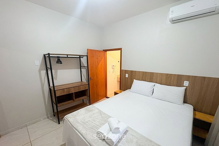 Casa em Cond. c/ Piscina priv. e churrasq. BJS0010