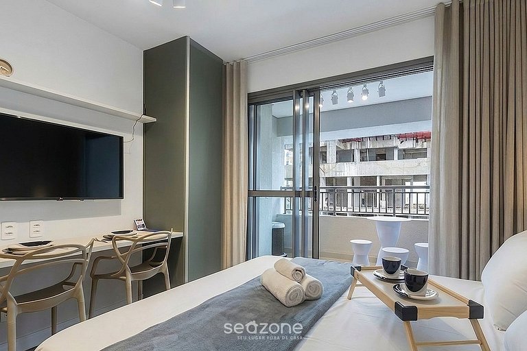 Studio c/ Varanda em Cond. c/ Piscina TCN0509