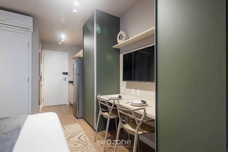 Apto. c/ Balcón en Condo. c/ Piscina TCN0509
