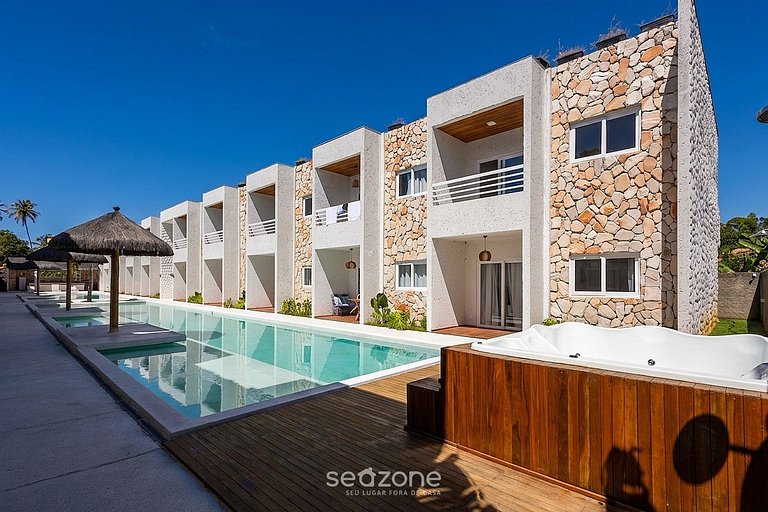 Apt em Cond. c/churrasq a passos da praia CUMD0002