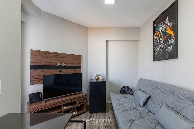 Apto. c/ Varanda e Vista Cid. prox. Shop RYL0804