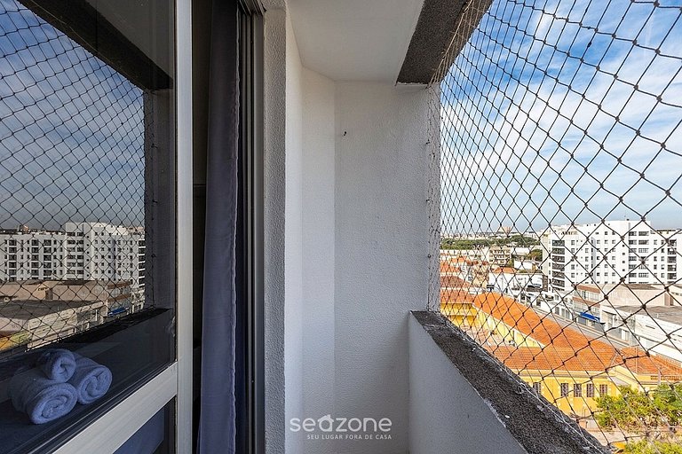 Apto. c/ Varanda e Vista Cid. prox. Shop RYL0804