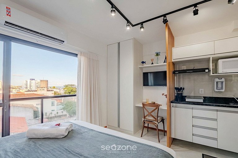Studio c/ Varanda prox. da Praia ONE0302