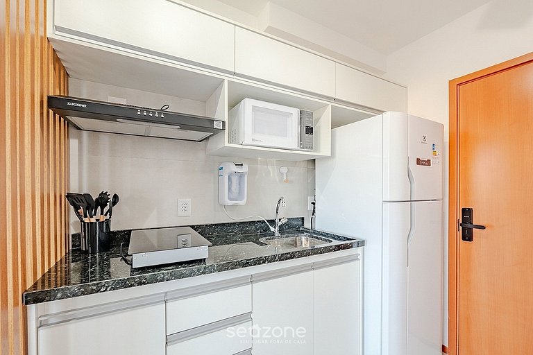 Studio c/ Varanda prox. da Praia ONE0302