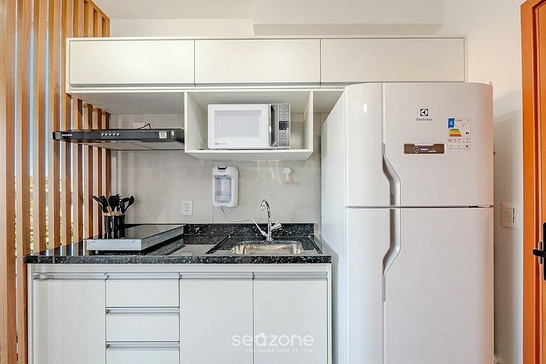 Studio c/ Varanda prox. da Praia ONE0302