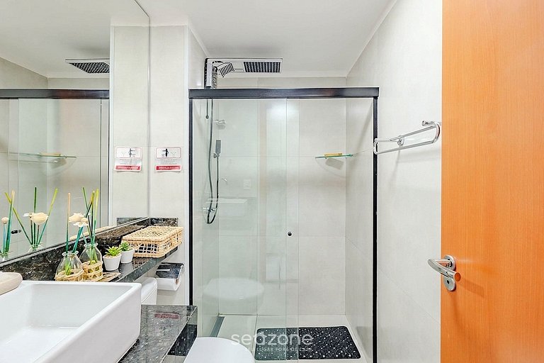 Studio c/ Varanda prox. da Praia ONE0302