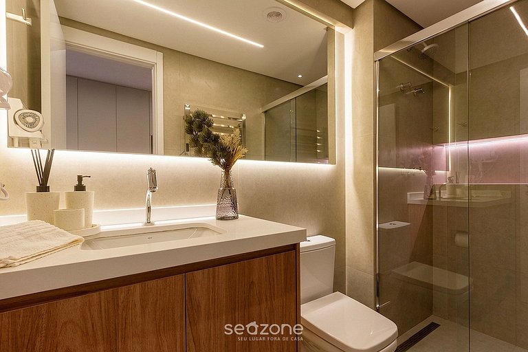 Studio em Cond. c/ Piscina e Vista Cid. BEM1405