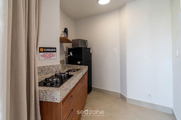 Estudio c/ Balcón en Condo. c/ Piscina MSU0306