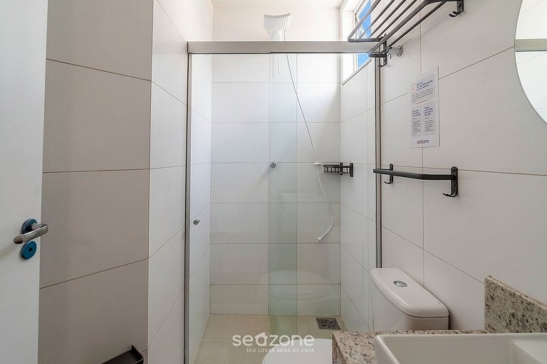 Studio c/ Varanda em Cond. c/ Piscina MSU0306