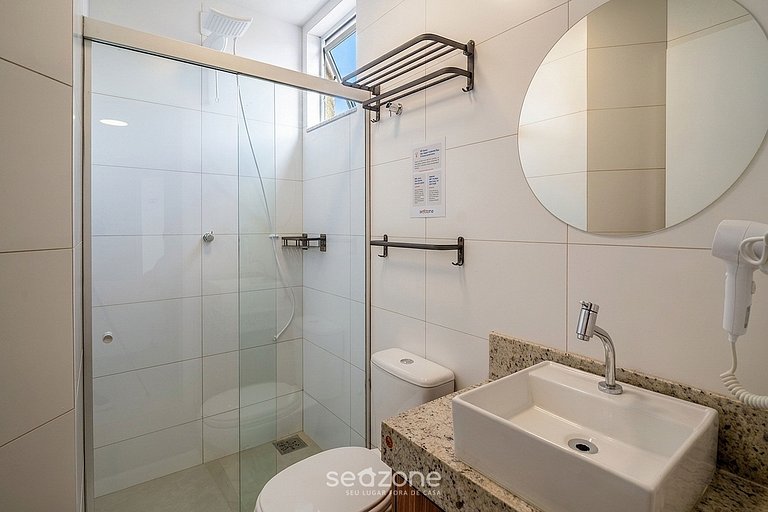 Studio c/ Varanda em Cond. c/ Piscina MSU0306