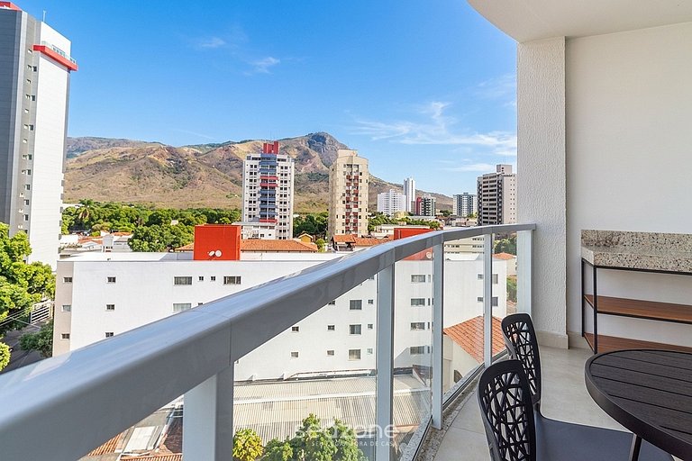 Conforto c/ Varanda em Cond. c/ Piscina MSU0505