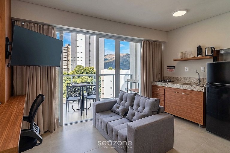 Studio c/ Varanda em Cond. c/ Piscina MSU0305