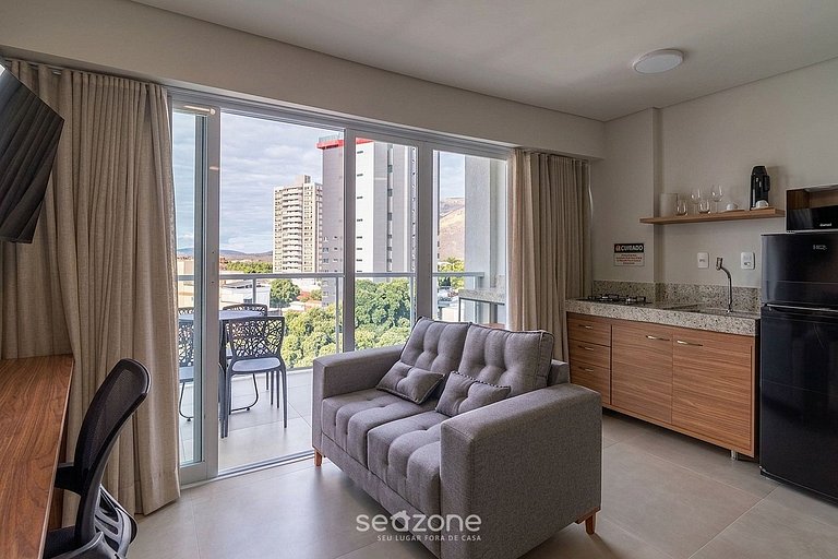 Confort c/ Balcón en Condo. c/ Piscina MSU0504