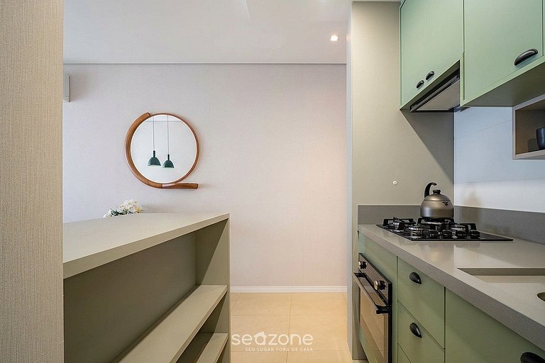 Apto. c/ Balcón en Condo. c/ Piscina SCB1223