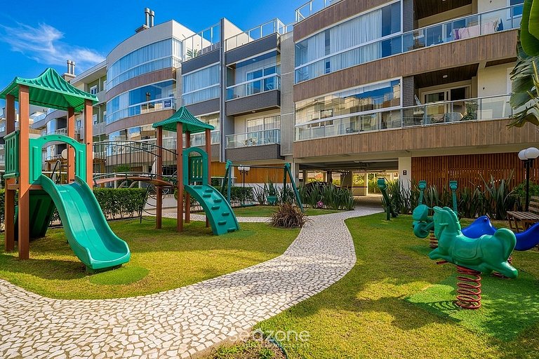 Apto. c/ Varanda em Cond. c/ Piscina SCB1223