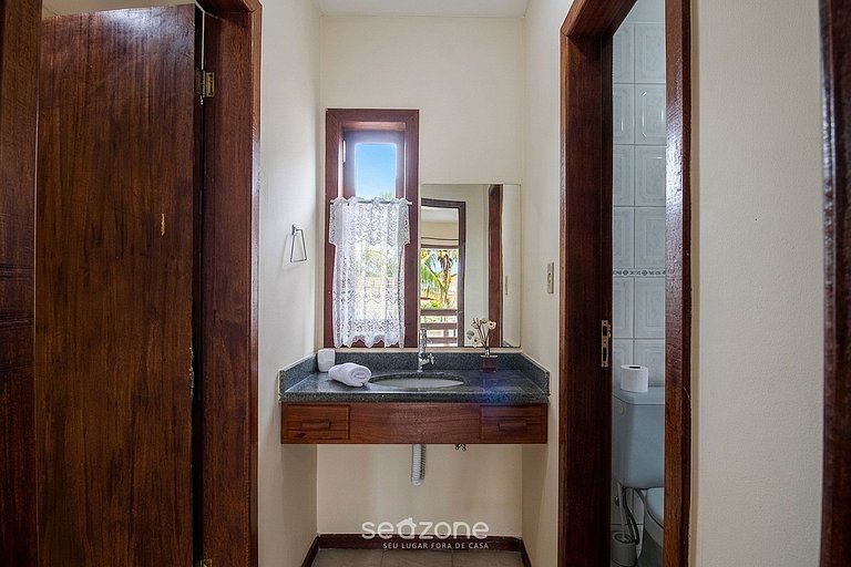 Casa Espaçosa c/ Varanda em Porto Seg. GRU0015