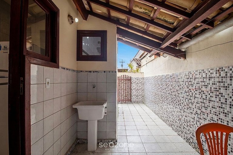 Casa Espaçosa c/ Varanda em Porto Seg. GRU0015