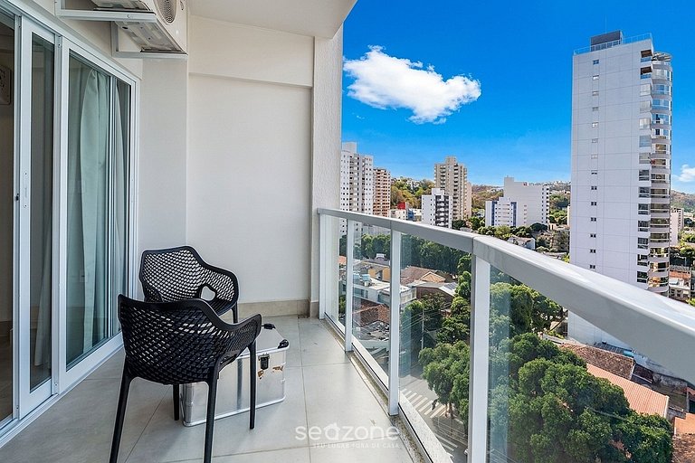 Studio c/ Varanda em Cond. c/ Piscina MSU0905