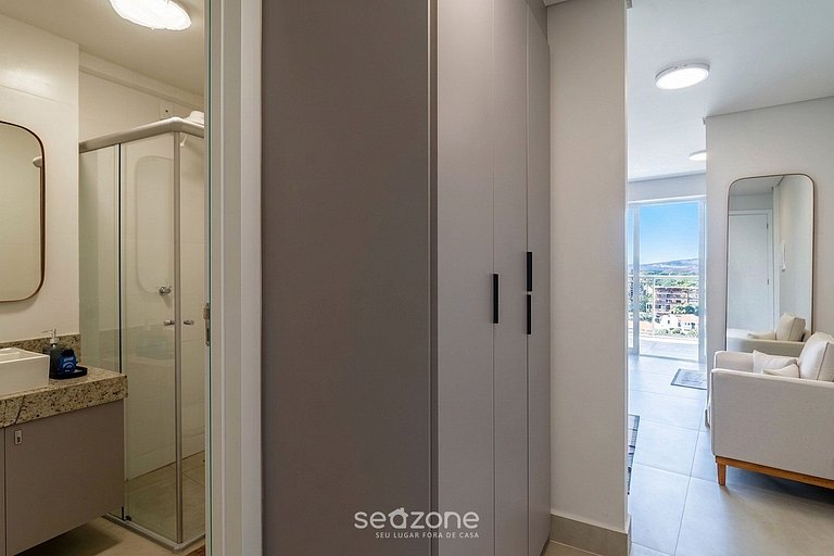 Studio c/ Varanda em Cond. c/ Piscina MSU0905