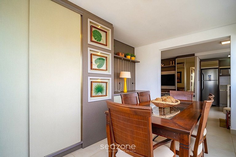 Apto. c/ Jacuzzi en Condo. c/ Piscina CMN0304