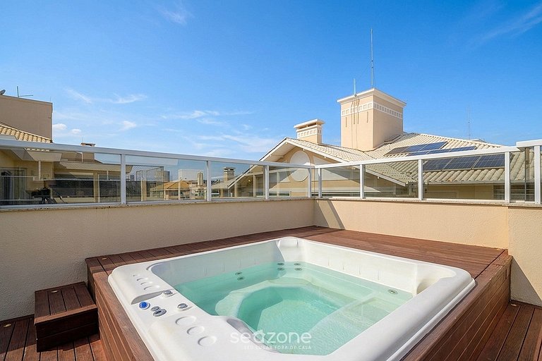 Apto. c/ Jacuzzi em Cond. c/ Piscina CMN0304