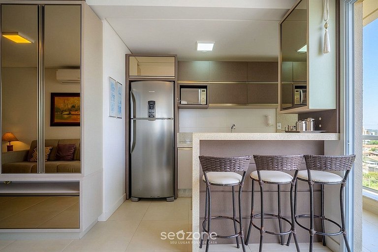 Apto. c/ Jacuzzi em Cond. c/ Piscina CMN0304