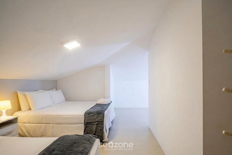 Apto. c/ Jacuzzi em Cond. c/ Piscina CMN0304