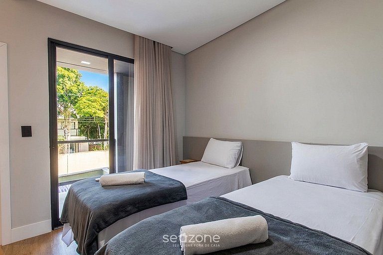 Casa c/ Piscina priv. a 730m de la Playa VBE0001