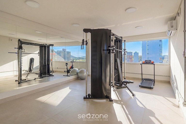 Apto. c/ Balcón en Condo. c/ Piscina MSU0302