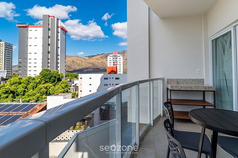 Studio c/ Varanda em Cond. c/ Piscina MSU0302