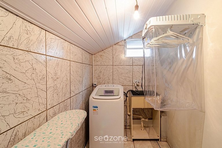 Casa c/ Churrasq. a 850 m da Praia GKR0407