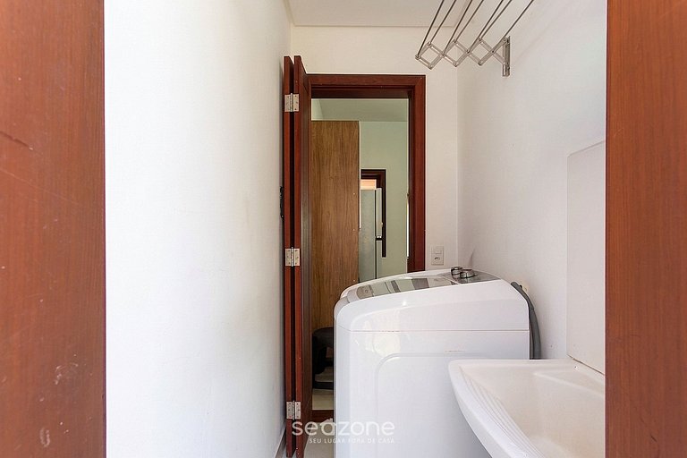 Apto. en PB c/ Balcón y Piscina BVD0003