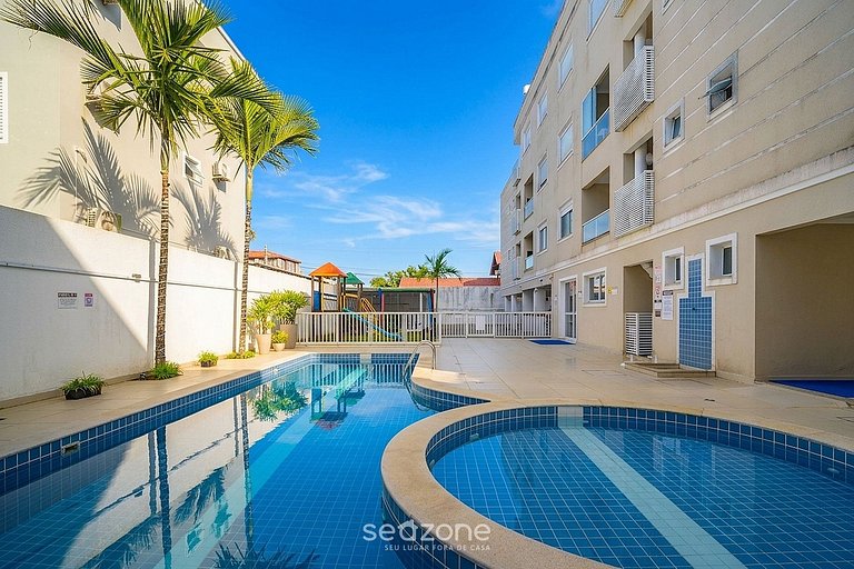 Apto. c/ Balcón en Condo. c/ Piscina RID3108