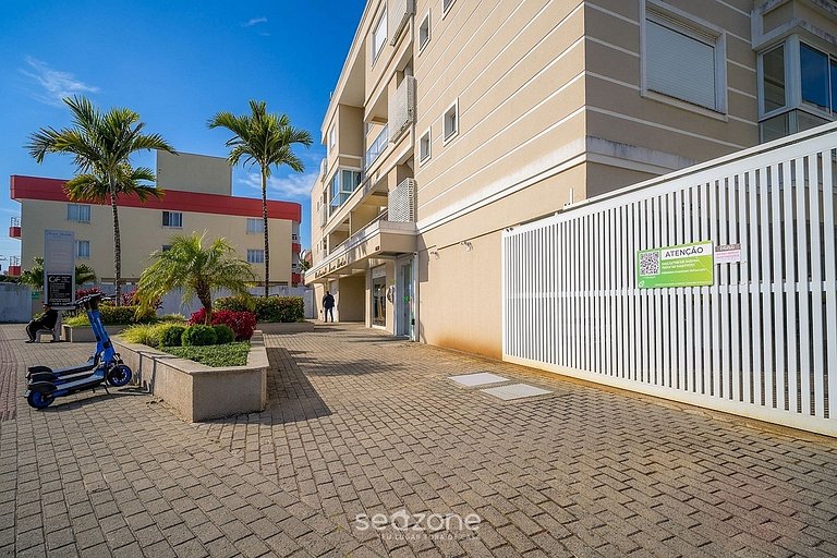 Apto. c/ Balcón en Condo. c/ Piscina RID3108