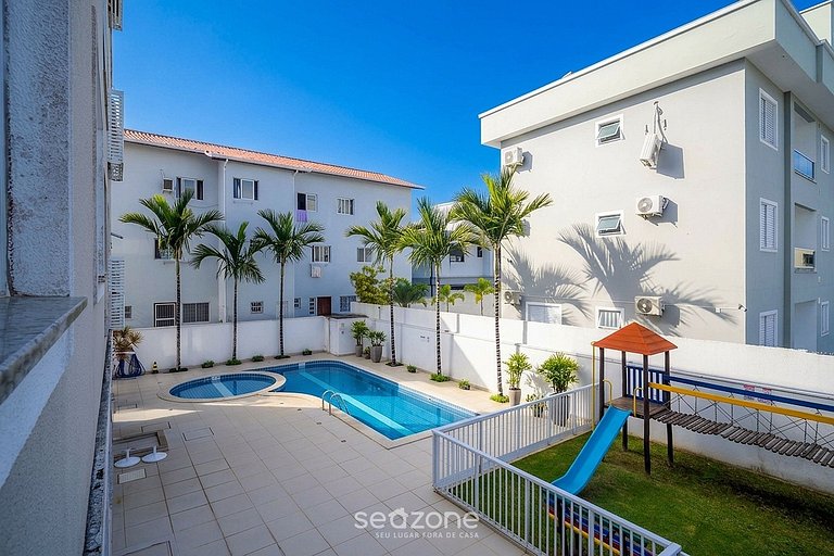 Apto. c/ Balcón en Condo. c/ Piscina RID3108