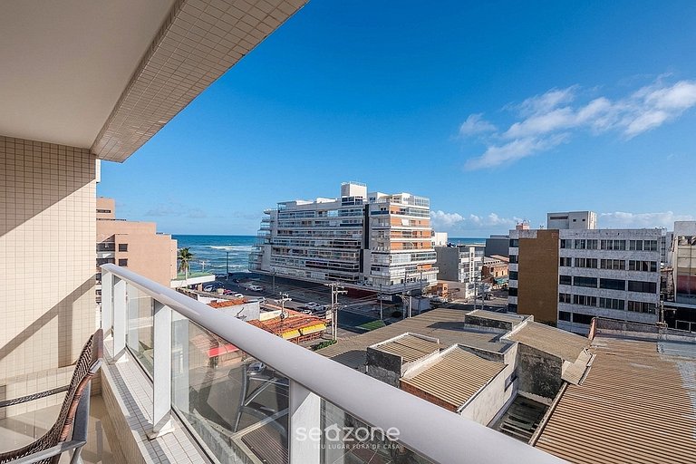 Apto. c/ Balcón en Condo. c/ Piscina SEV0406