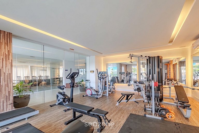 Studio c/ Varanda em Cond. c/ Piscina SEV0406